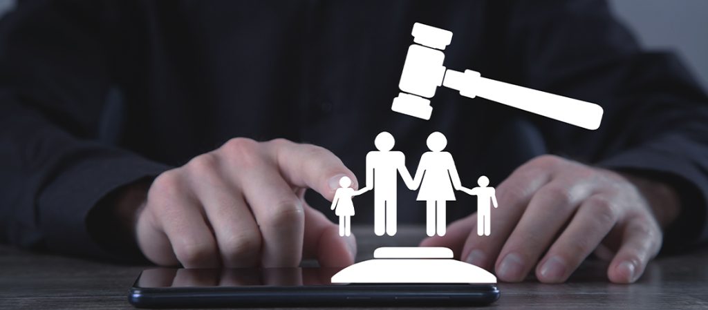 Divorce and child custody attorney in Bremerton providing expert advice