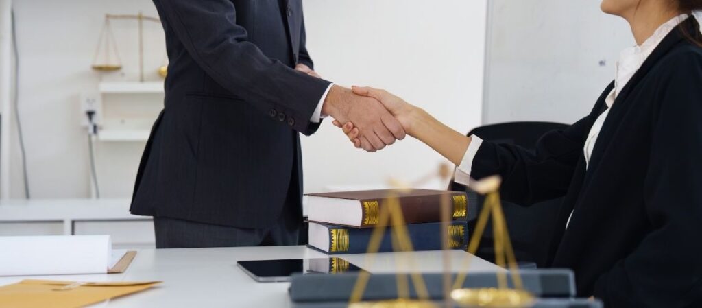 Why Accepting a Settlement Without Legal Advice Can Be Risky